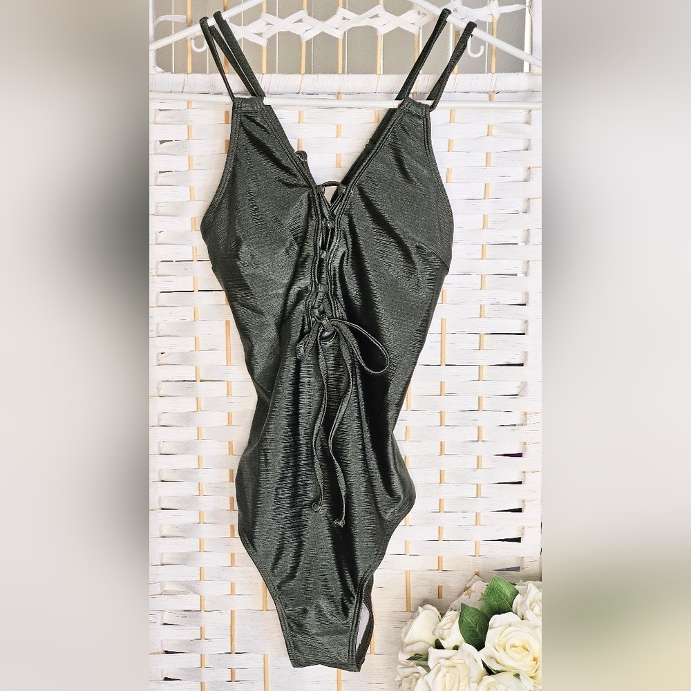 💥NWOT Lace Up Dark Olive Green Women's 1 pc Bathing suit Sz S